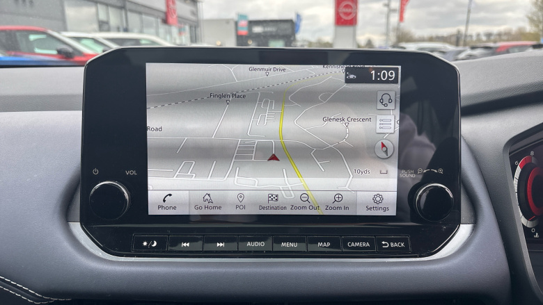 Nissan Qashqai 1.3 DiG-T MH Tekna 5dr Petrol Hatchback